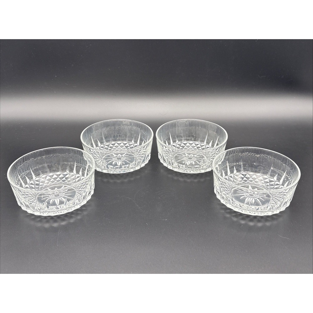 Vintage Arcoroc France Diamant Starburst Glass Bowls 5" Berry Dessert Set of 4